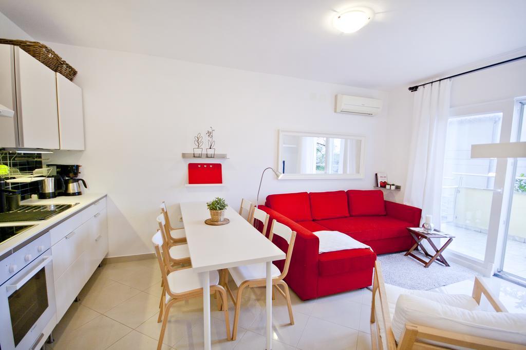 Adela Apartments Dramalj Extérieur photo