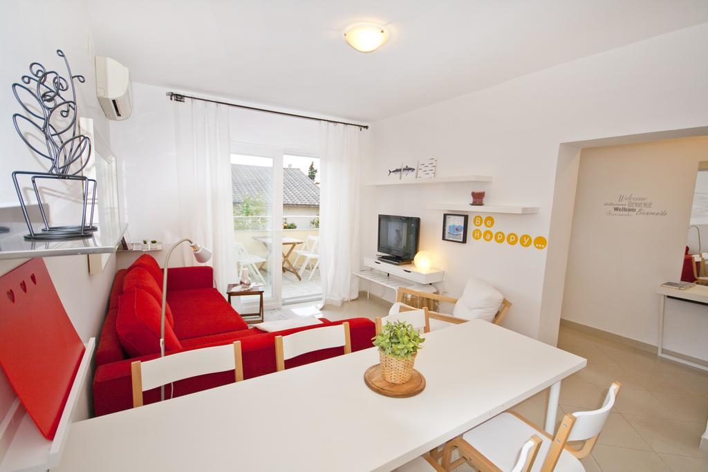 Adela Apartments Dramalj Extérieur photo